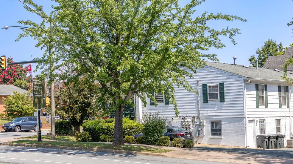 More Photos Of 218 Ridge St, Charlottesville Specialty For Sale