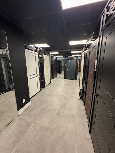 More Photos Of 3000 Richmond Ter, Staten Island Storefront For Lease