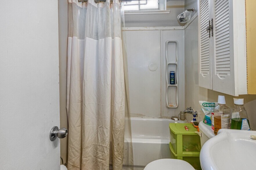 More Photos Of 375-377 Laforest Av, Sudbury Apartments For Sale