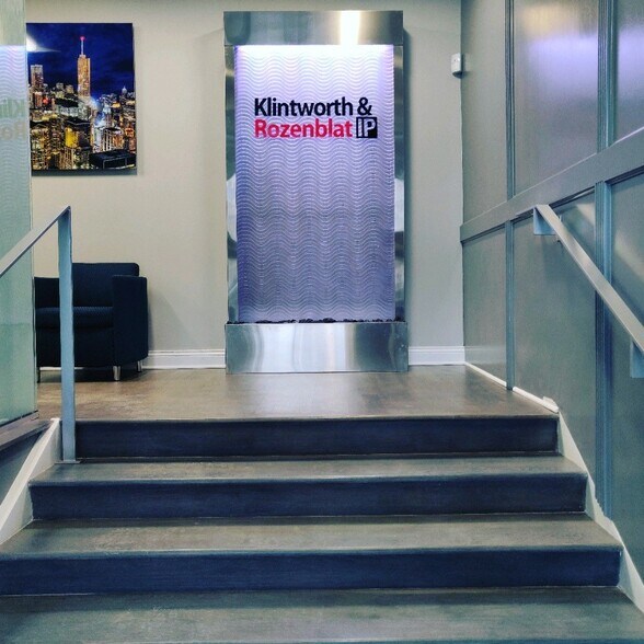 More Photos Of 19-27 N Green St, Chicago Loft Creative Space For Sale