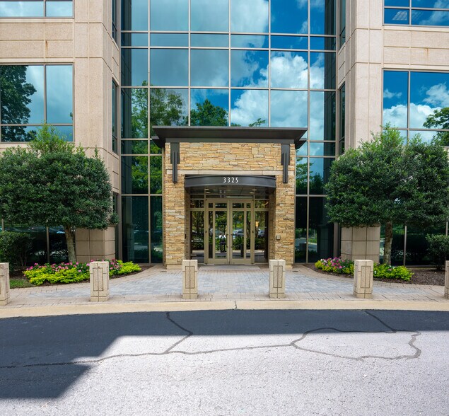 More Photos Of 3325 Paddock Pky, Suwanee Office For Lease