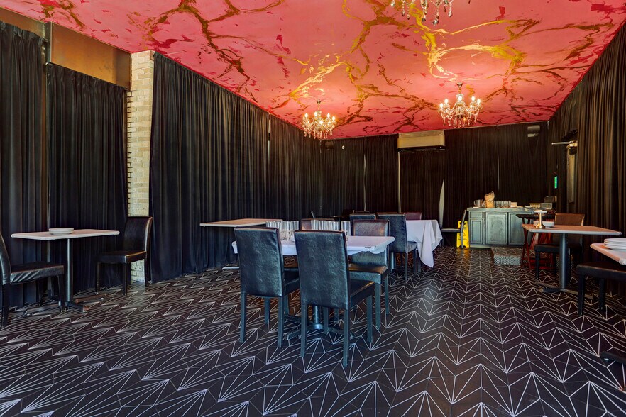 More Photos Of 4319-4321 Montrose Blvd, Houston Restaurant For Lease