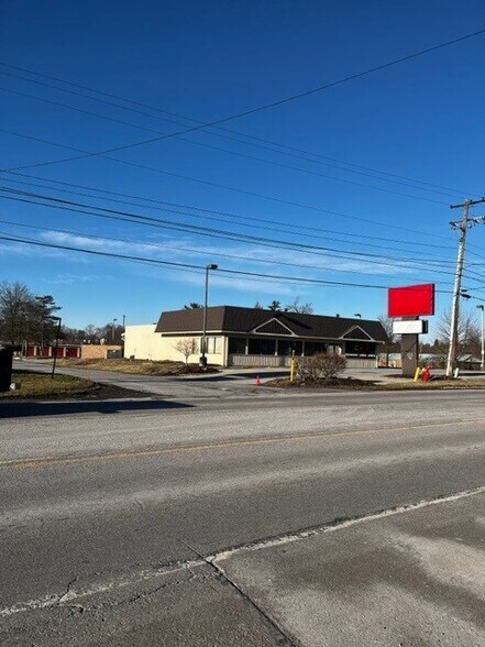More Photos Of 191 New Castle Rd, Butler Storefront For Sale