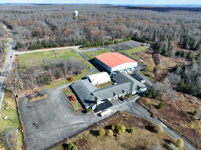 More Photos Of 1110 Carriage Ln, Tobyhanna Schools For Lease