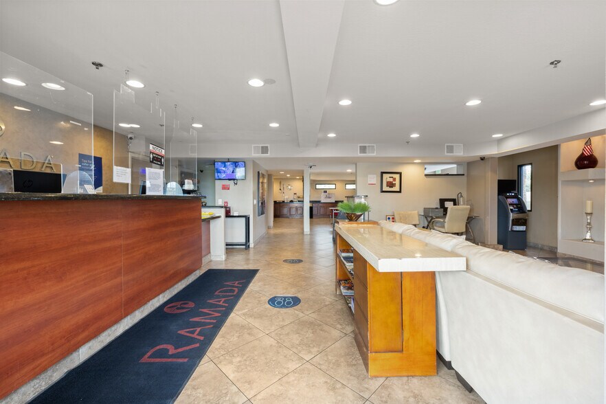 More Photos Of 1701 W Baseline Rd, Tempe Hotel For Sale
