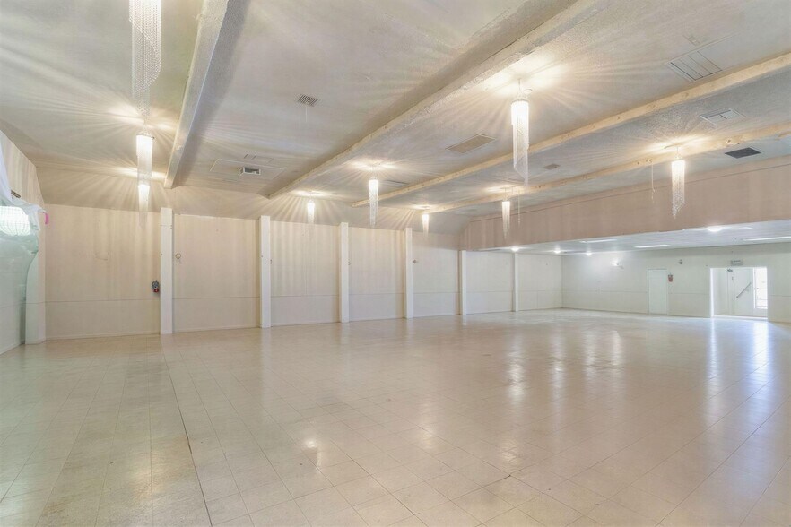More Photos Of 7916 S Central Ave, Los Angeles Storefront Retail Residential For Sale