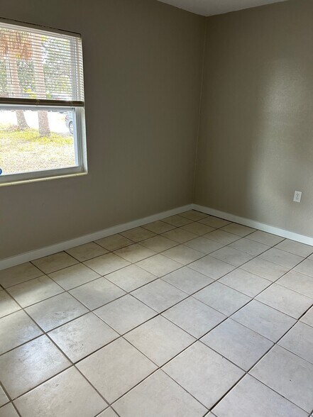 More Photos Of 7919 Grand Blvd, Port Richey Office For Lease