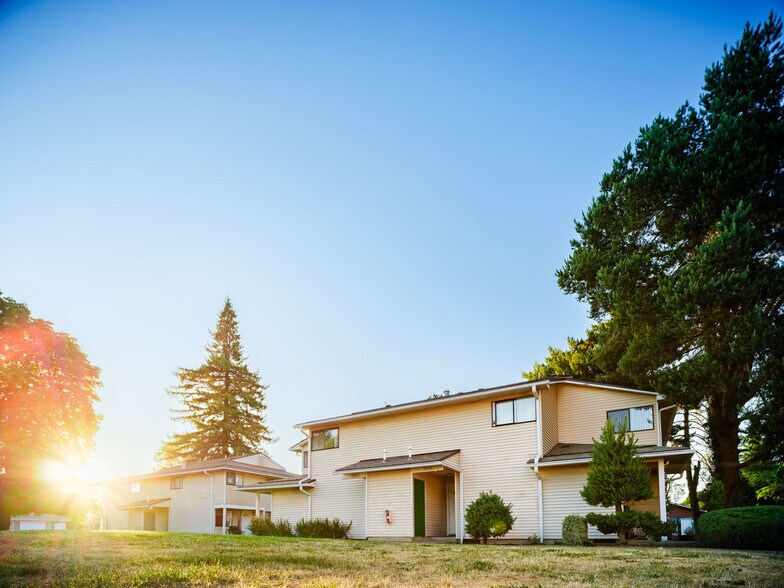 More Photos Of 2540-2594 Lee St SE, Salem Apartments For Sale