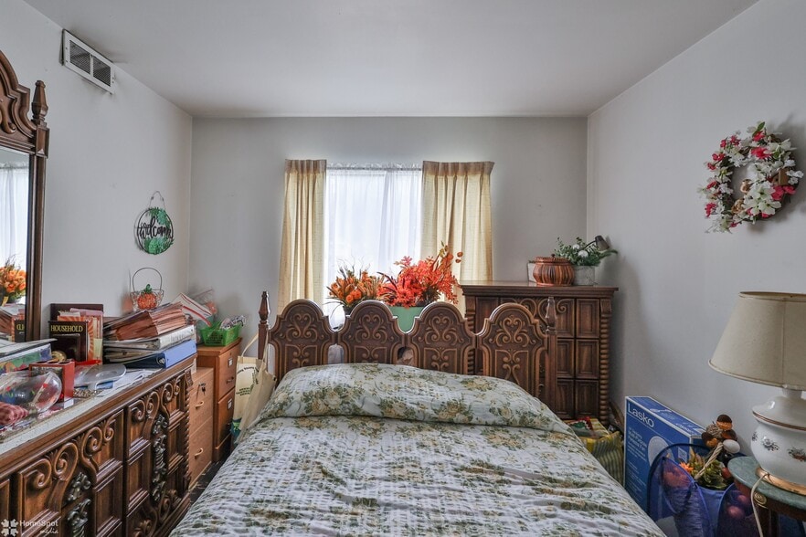 More Photos Of 752 E Green St, Allentown Apartments For Sale