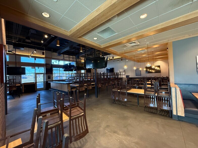 More Photos Of 8383 N Booth Ave, Kansas City Unknown For Lease