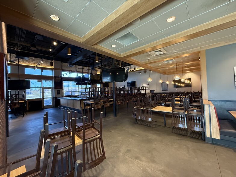 More Photos Of 8383 N Booth Ave, Kansas City Unknown For Lease