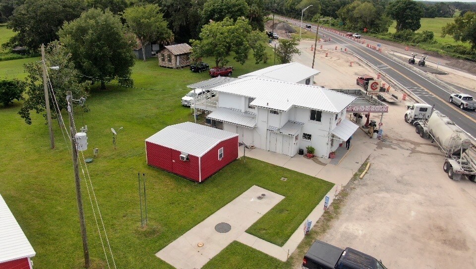 More Photos Of 15738 Ponce De Leon Blvd, Brooksville General Retail For Sale