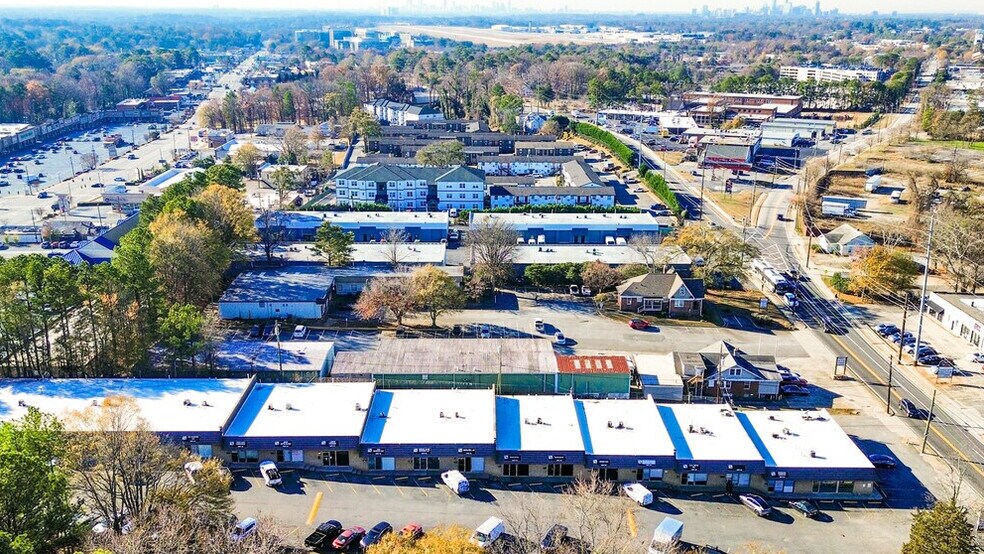 More Photos Of 5891 New Peachtree Rd, Doraville Warehouse For Lease