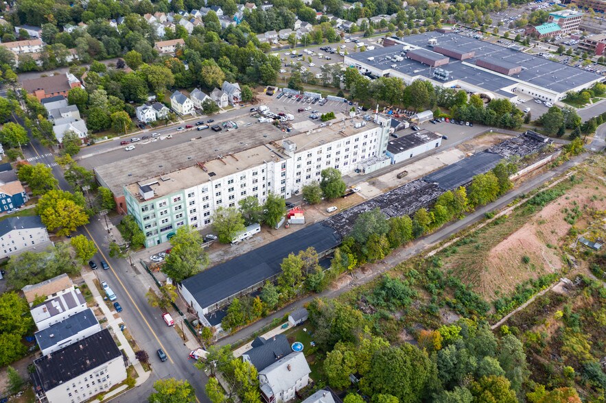 More Photos Of 89-91 Shelton Ave, New Haven Light Manufacturing For Lease