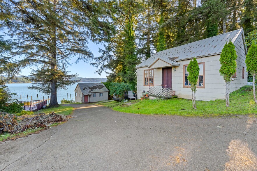 More Photos Of 4484 Fish Mill, Westlake Hotel For Sale