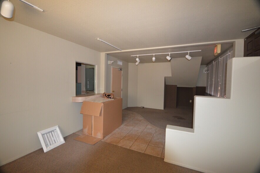 More Photos Of 761 E University Dr, Mesa Office Residential For Lease