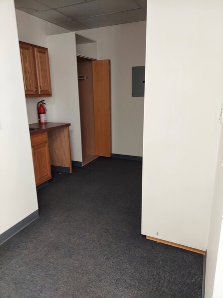 More Photos Of 1630 Main St, Longmont Storefront Retail Office For Lease