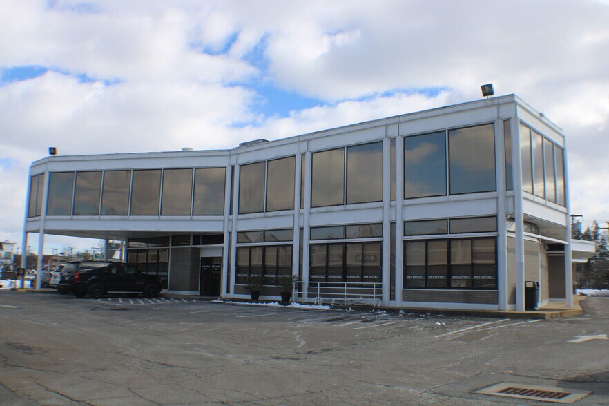 More Photos Of 97 Washington Ave, North Haven Medical For Lease