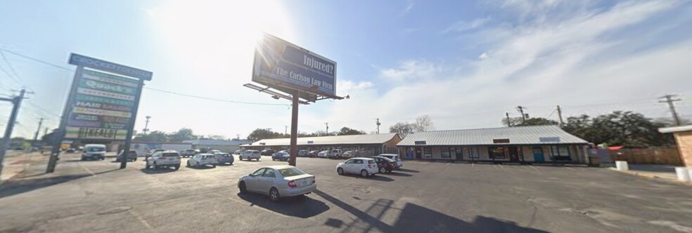 Primary Photo Of 5312 Menchaca Rd, Austin General Retail For Lease