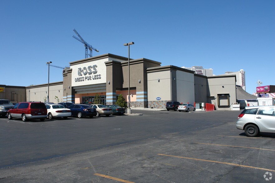 Primary Photo Of 3001 S Las Vegas Blvd, Las Vegas Unknown For Lease