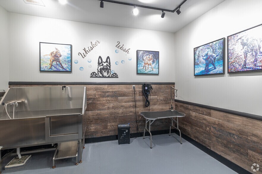 More Photos Of 9142 Richmond Hwy, Fort Belvoir Apartments For Lease