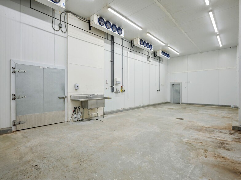 More Photos Of 6411 Highway 90 E, Knippa Refrigeration Cold Storage For Sale