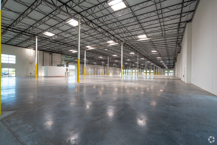 More Photos Of 250 Lauo Loop, Kahului Warehouse For Lease