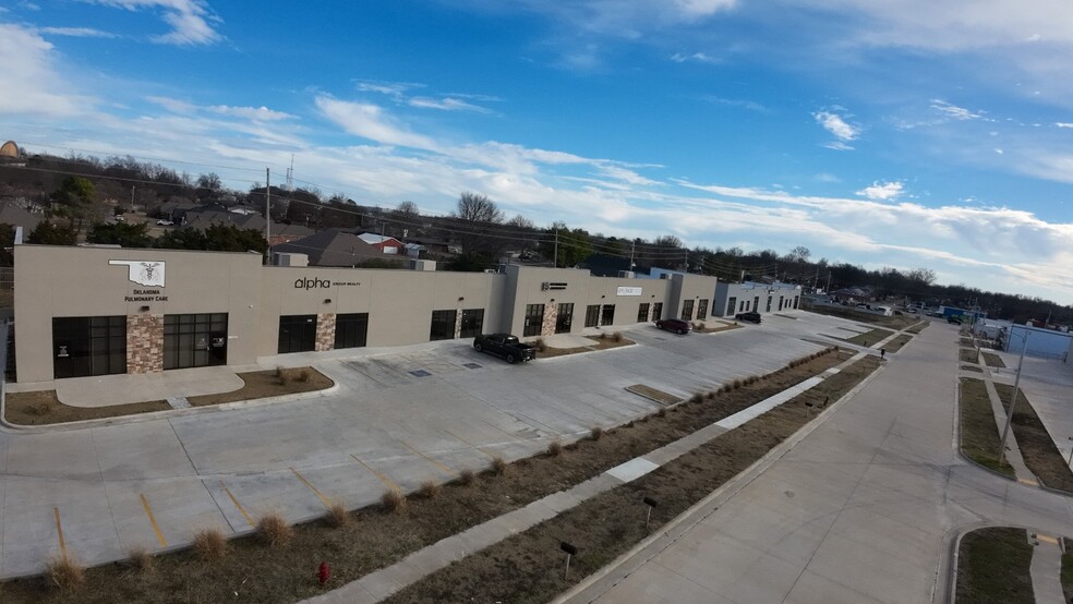 Primary Photo Of 1225 N Birch Ave, Broken Arrow Office For Sale