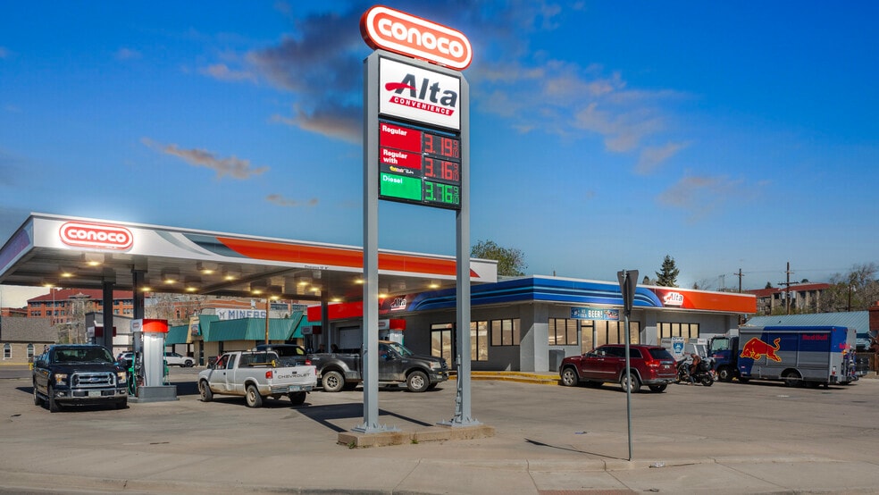 Primary Photo Of 305 State St, Trinidad Convenience Store For Sale