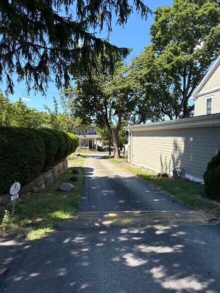 More Photos Of 120 Church Rd, Wexford Office For Lease