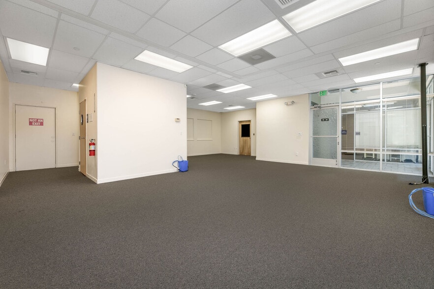 More Photos Of 345 Crown Point Cir, Grass Valley Flex For Lease