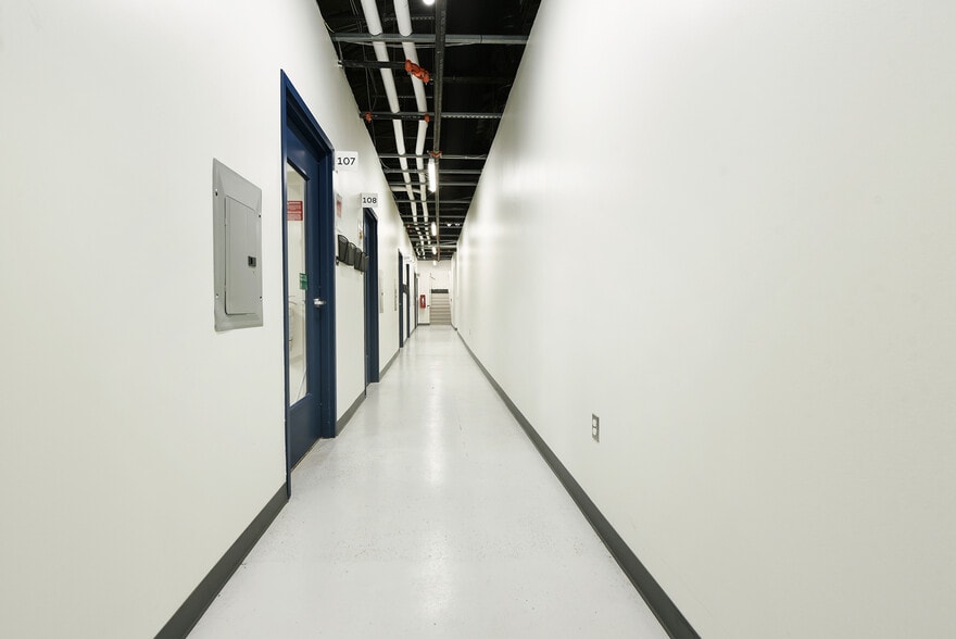 More Photos Of 451 Melwood Ave, Pittsburgh Fast Food For Lease