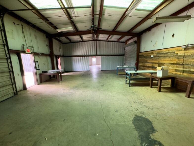 More Photos Of 3496 Peachtree Pky, Suwanee Service For Lease