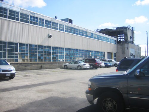 More Photos Of 3501 W Howard St, Skokie Flex For Lease