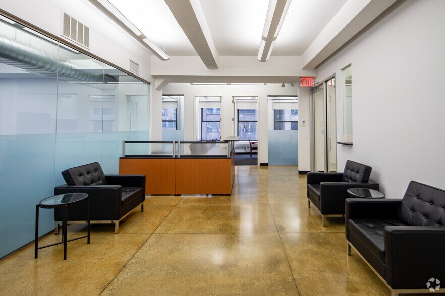 More Photos Of 589 Eighth Ave, New York Loft Creative Space For Lease