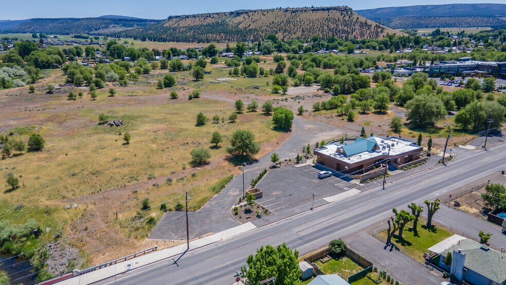 More Photos Of SE Combs Flat Rd, Prineville Land For Sale