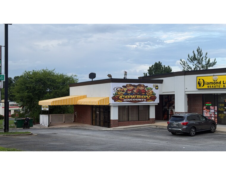 Primary Photo Of 116 Riverside Pky, Macon-Bibb Storefront Retail Office For Sale