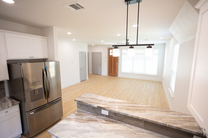 More Photos Of , Fort Worth Multifamily For Sale