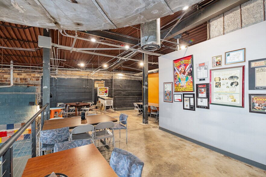 More Photos Of 322-324 Elm St, Ludlow Bar For Sale