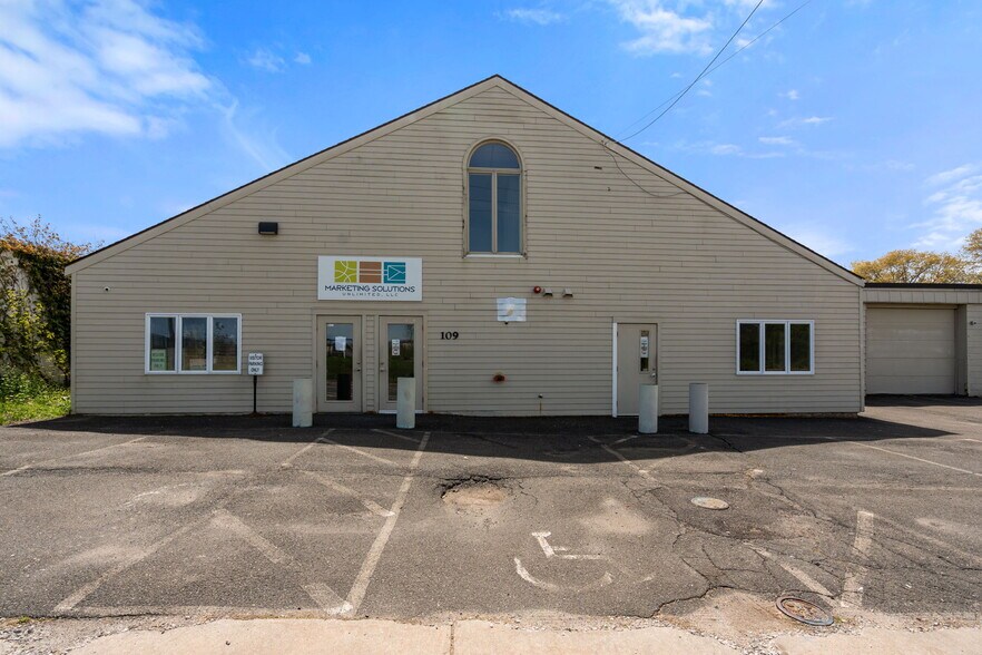 Primary Photo Of 109 Talcott Rd, West Hartford Manufacturing For Sale