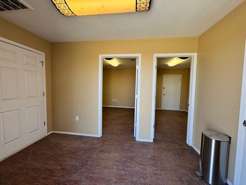 More Photos Of 5504 E County Road 128, Midland Light Manufacturing For Lease