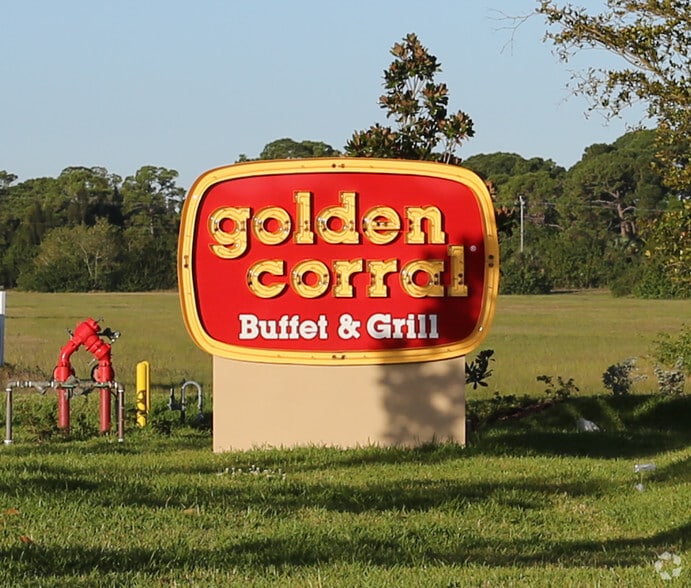 More Photos Of 410 Andalusia Blvd, Cape Coral Restaurant For Sale