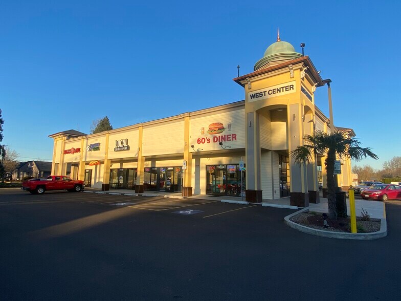 Primary Photo Of 19350-19400 SW Boones Ferry Rd, Tualatin Freestanding For Lease
