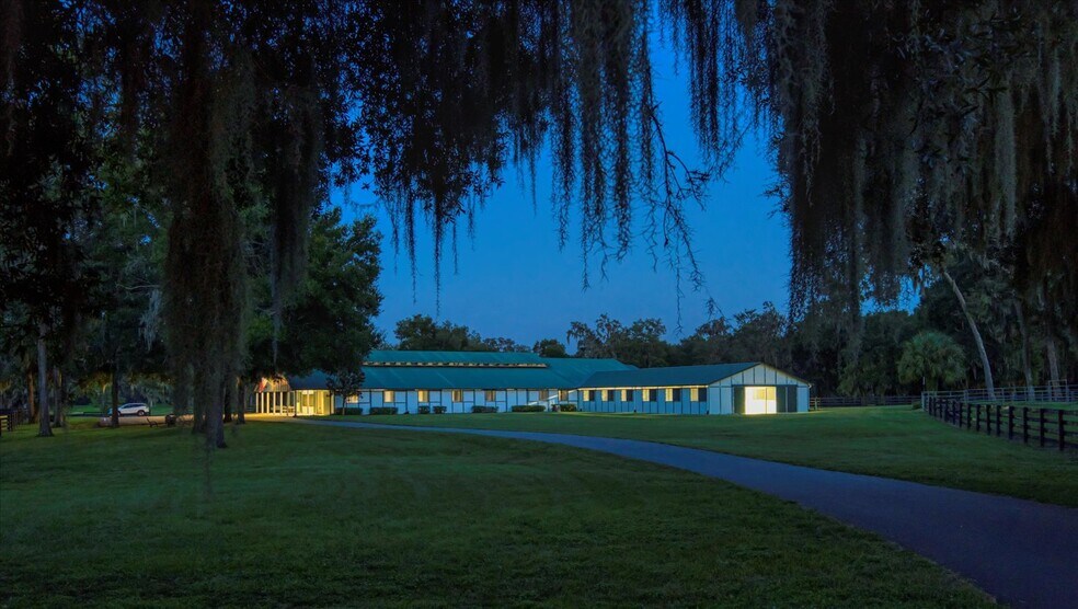 More Photos Of 7780 N Whippoorwill Ter, Hernando Sports And Entertainment For Sale