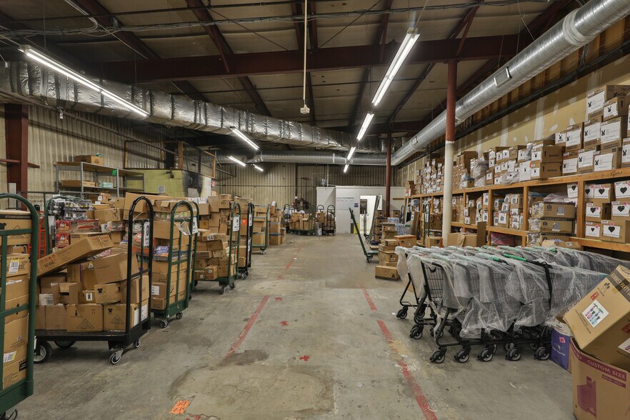 More Photos Of 8718 Highway 22, Dresden Storefront For Sale