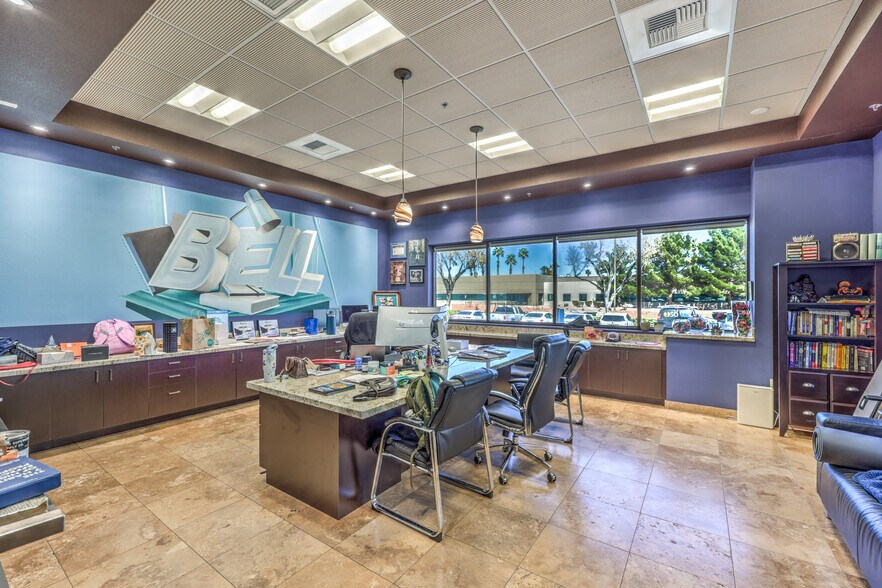 More Photos Of 955 Grier Dr, Las Vegas Light Distribution For Lease