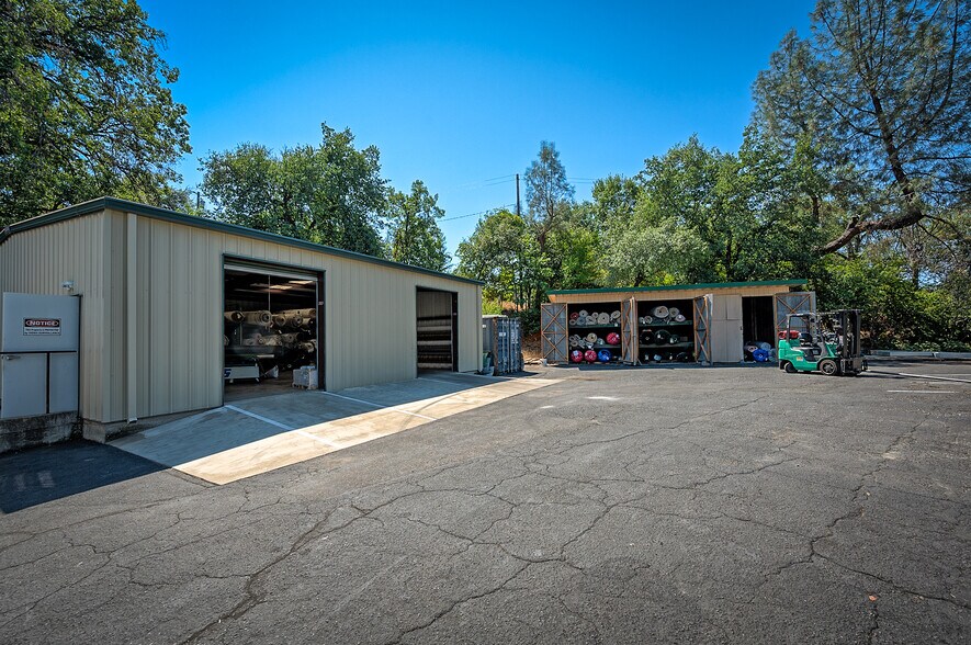 More Photos Of 4052 Shasta Dam Blvd, Shasta Lake Freestanding For Sale