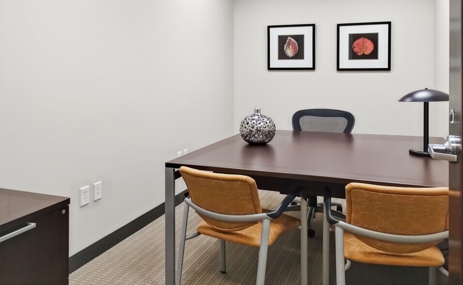 More Photos Of 822 A1A, Ponte Vedra Beach Coworking Space