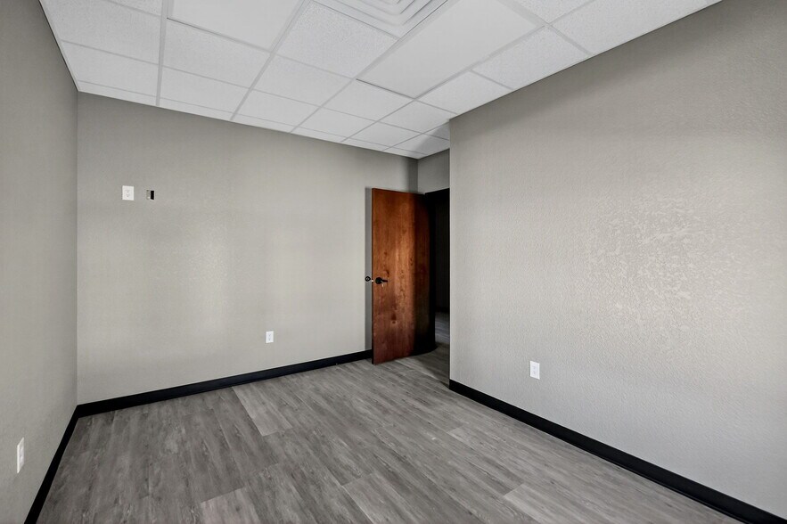 More Photos Of 14761 W I-20, Odessa Industrial For Sale