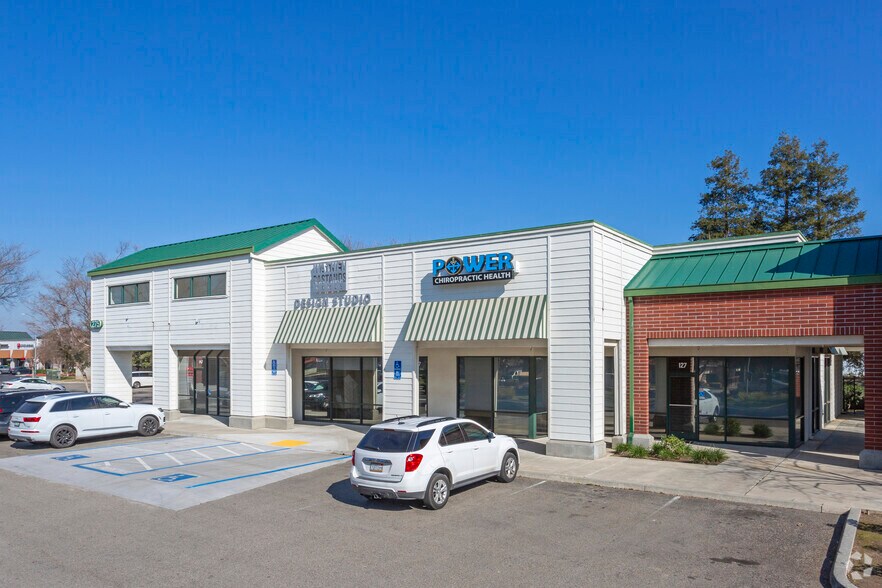 More Photos Of 255-275 N Clovis Ave, Clovis General Retail For Sale